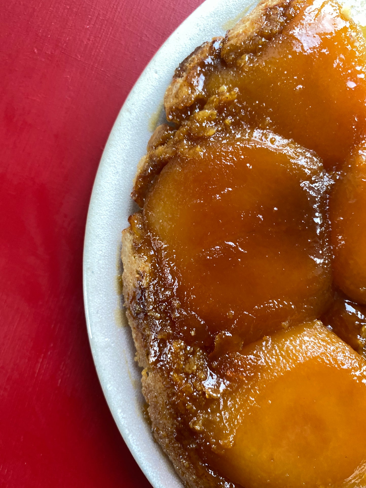 Tarte Tatin - omvendt æbletærte med creme