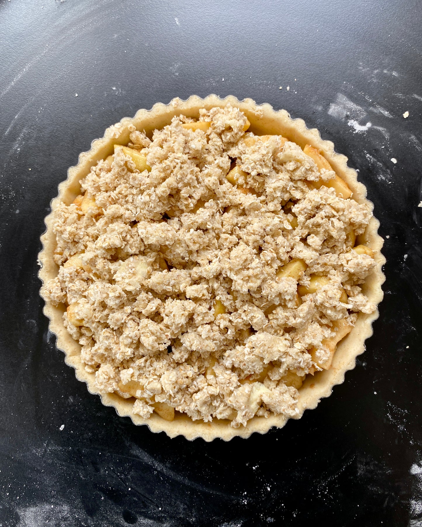 Æbletærte med crumble top