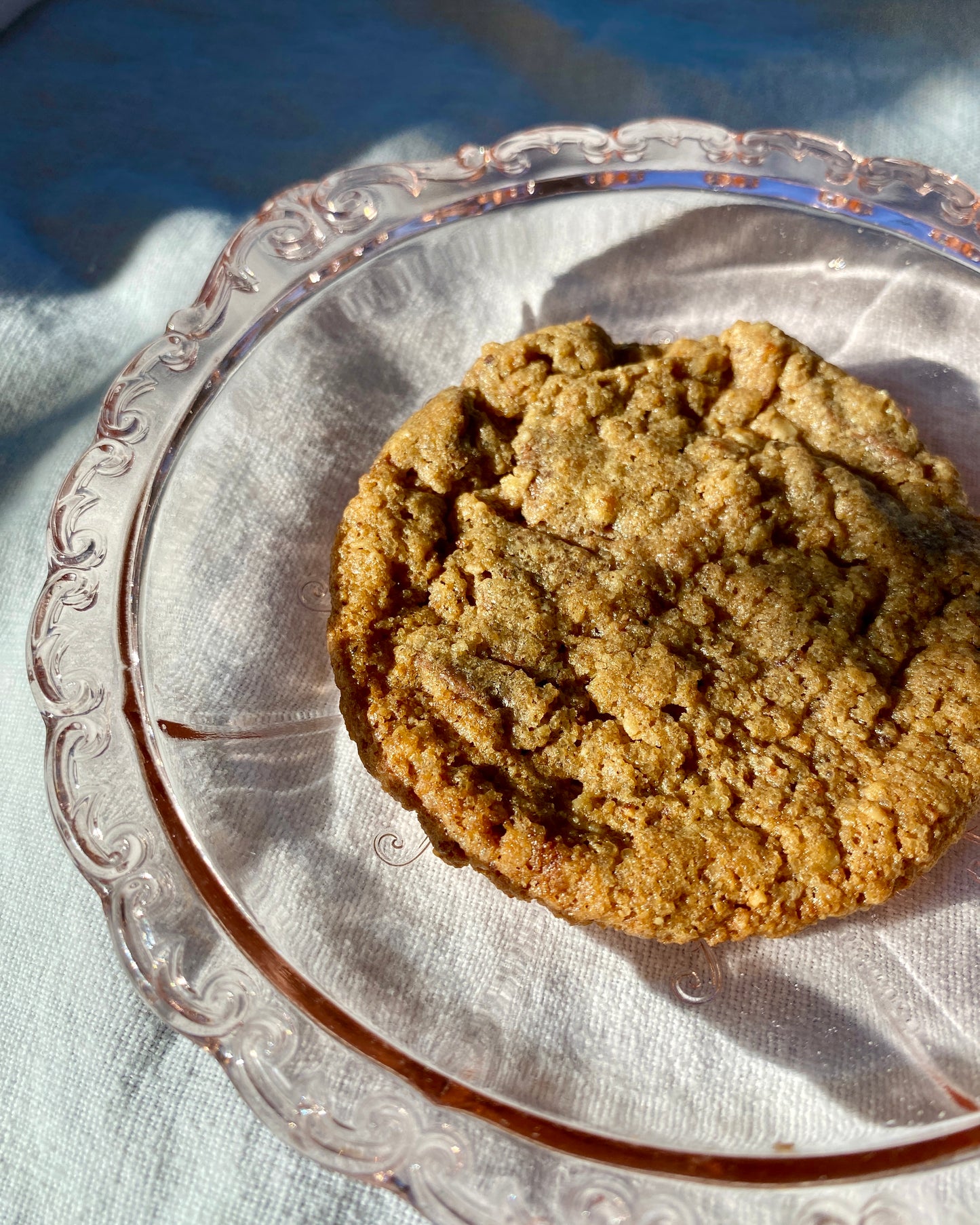 Cookies med granola og kanel